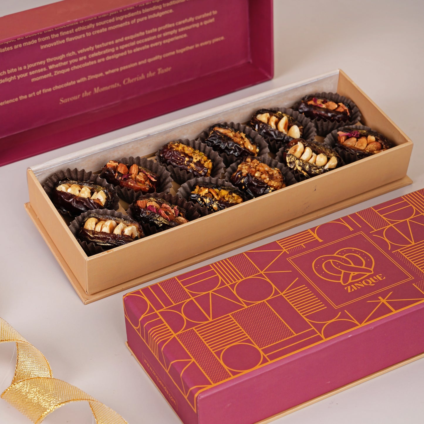 Assorted Box of Saudi Arabian Safawi Dates