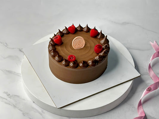 Sugar-Free Milk Chocolate Raspberry Cake