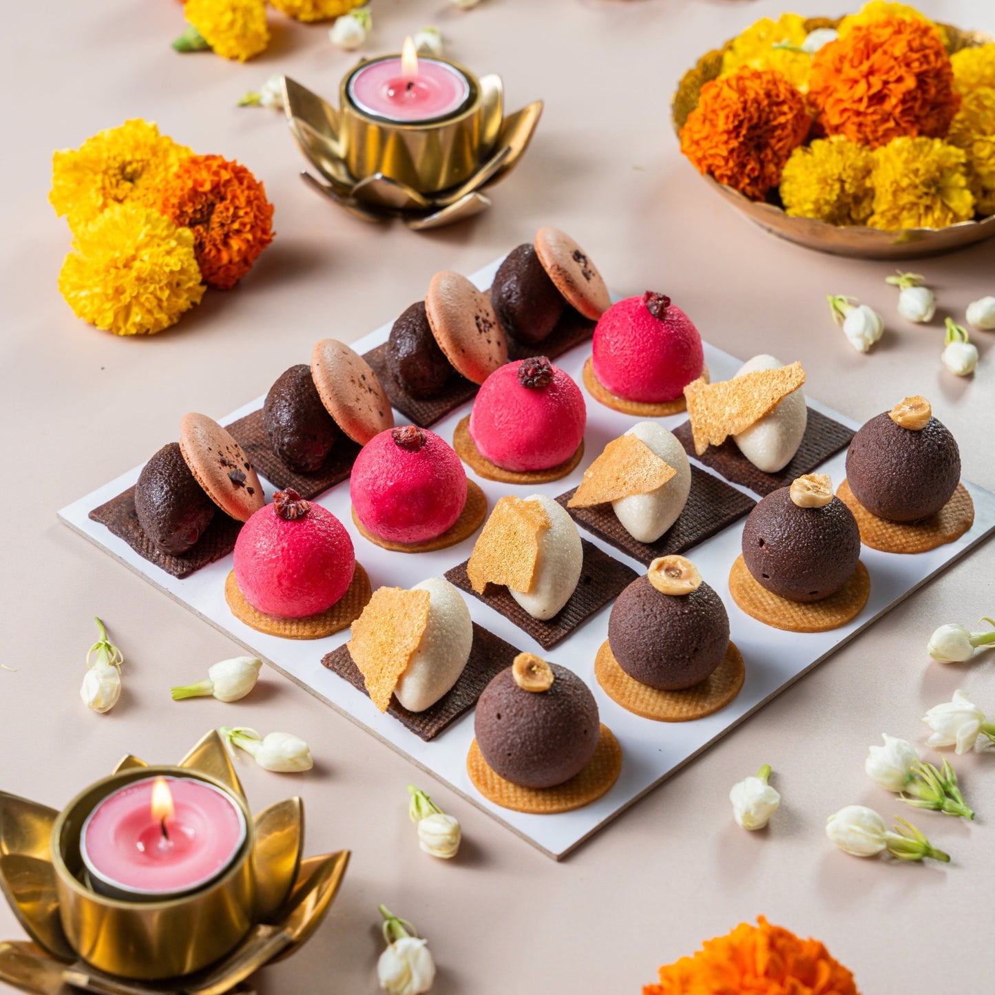 Petit Fours Gift Box