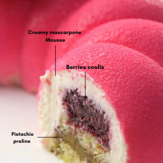 Berries & Mascarpone Cake