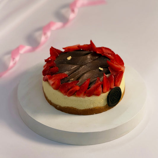 Strawberry Nutella Cheesecake