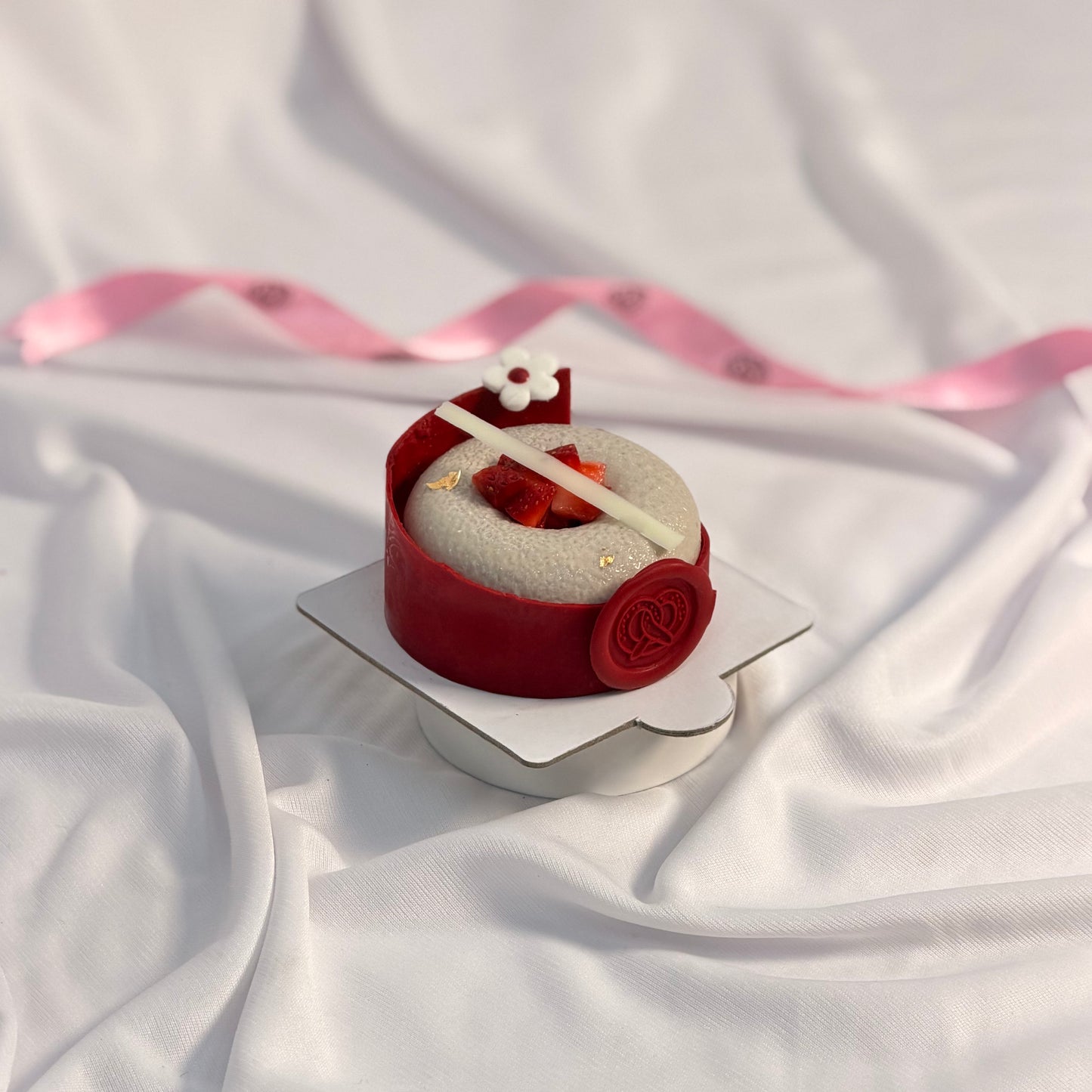 Sugar-free Chocolate Strawberry Petit Gateau