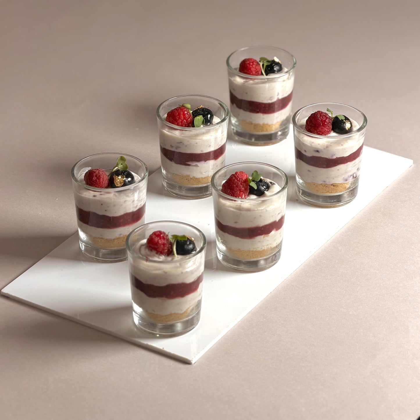 Mixed Berry Parfait Cups (Tray of 25)