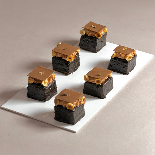 Hazelnut Caramel Cube (Tray of 25)
