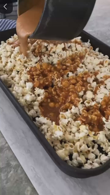 Popcorn Praline Gateau
