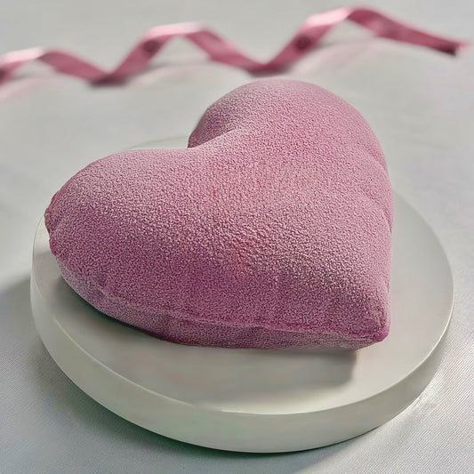 Velvet Pistachio Kunafa Heart